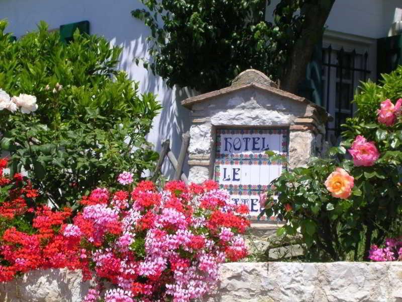 Hotel Le Hameau Saint-Paul-de-Vence Exterior foto