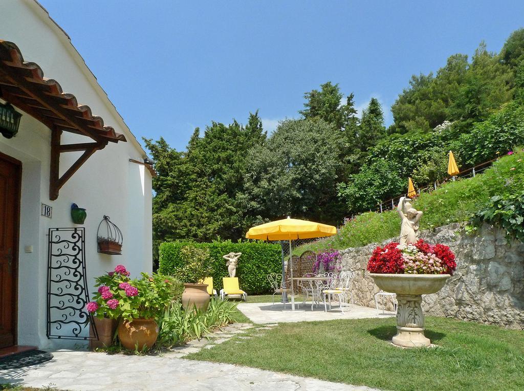 Hotel Le Hameau Saint-Paul-de-Vence Exterior foto