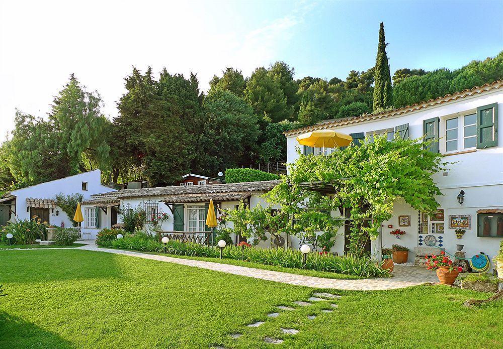 Hotel Le Hameau Saint-Paul-de-Vence Exterior foto