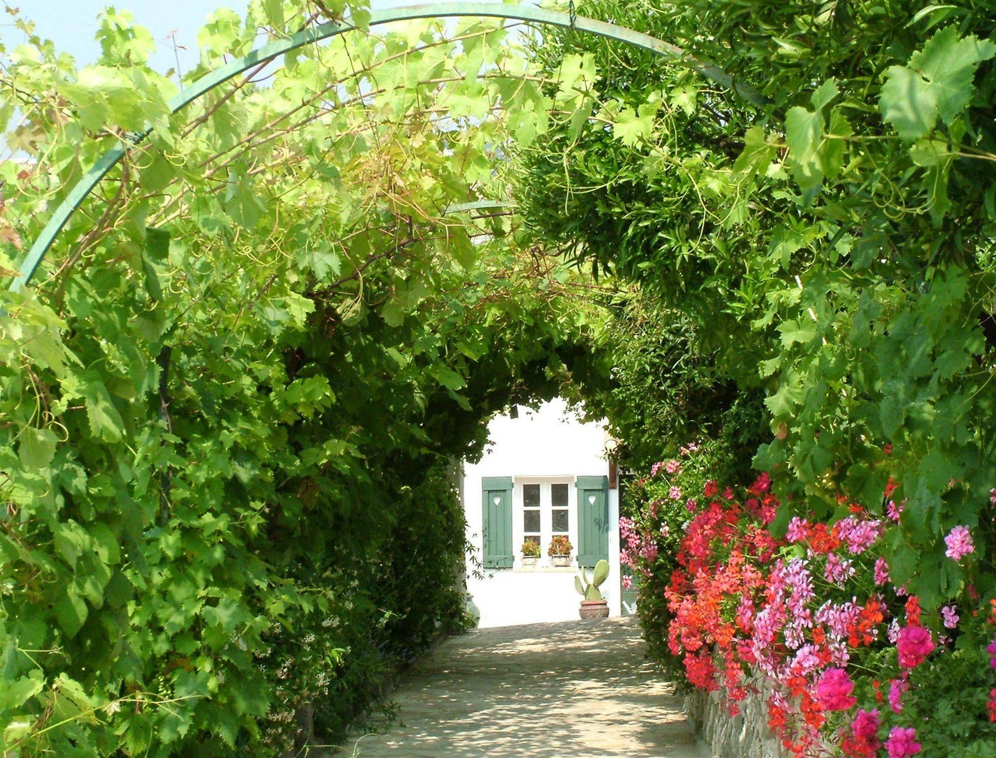 Hotel Le Hameau Saint-Paul-de-Vence Exterior foto